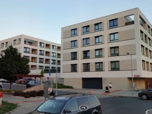 HOA apartment buildings in Horní Měcholupy, inspection before the end of warranty